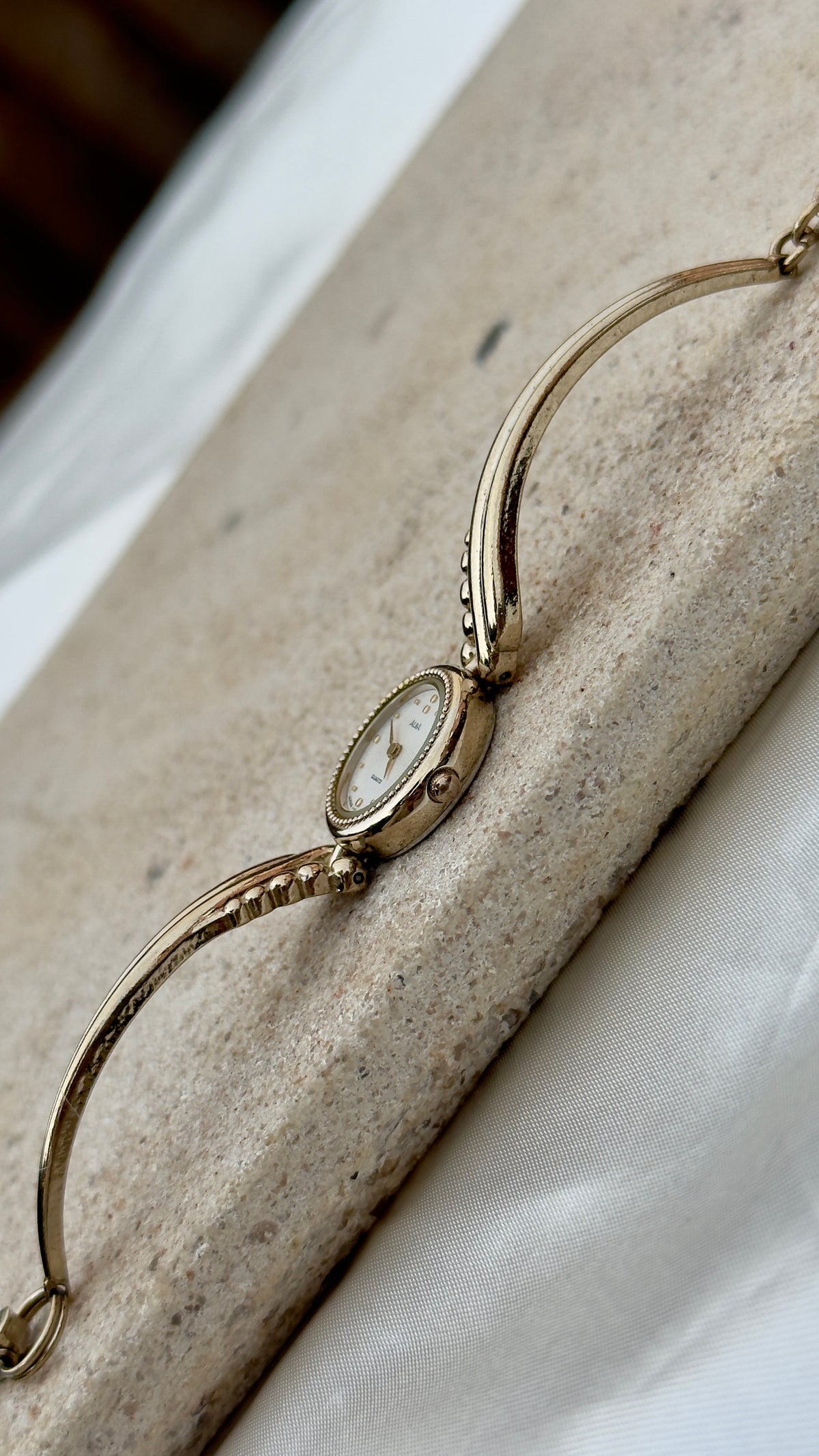 Alba Seiko 1990 Vintage Watch - Near Mint Condition, Champagne Gold Plated
