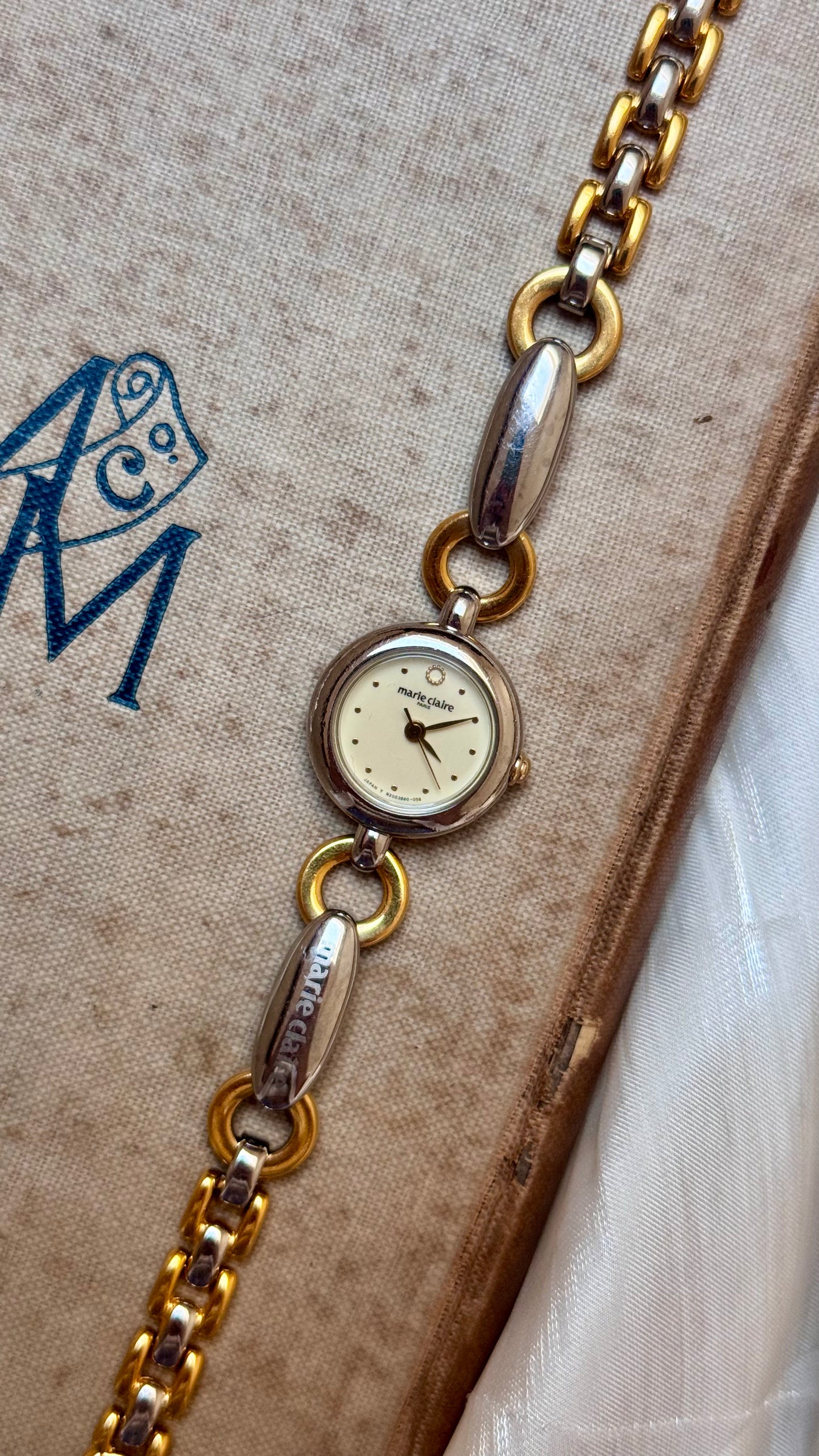 Marie Claire Paris vintage watch - Near Mint
