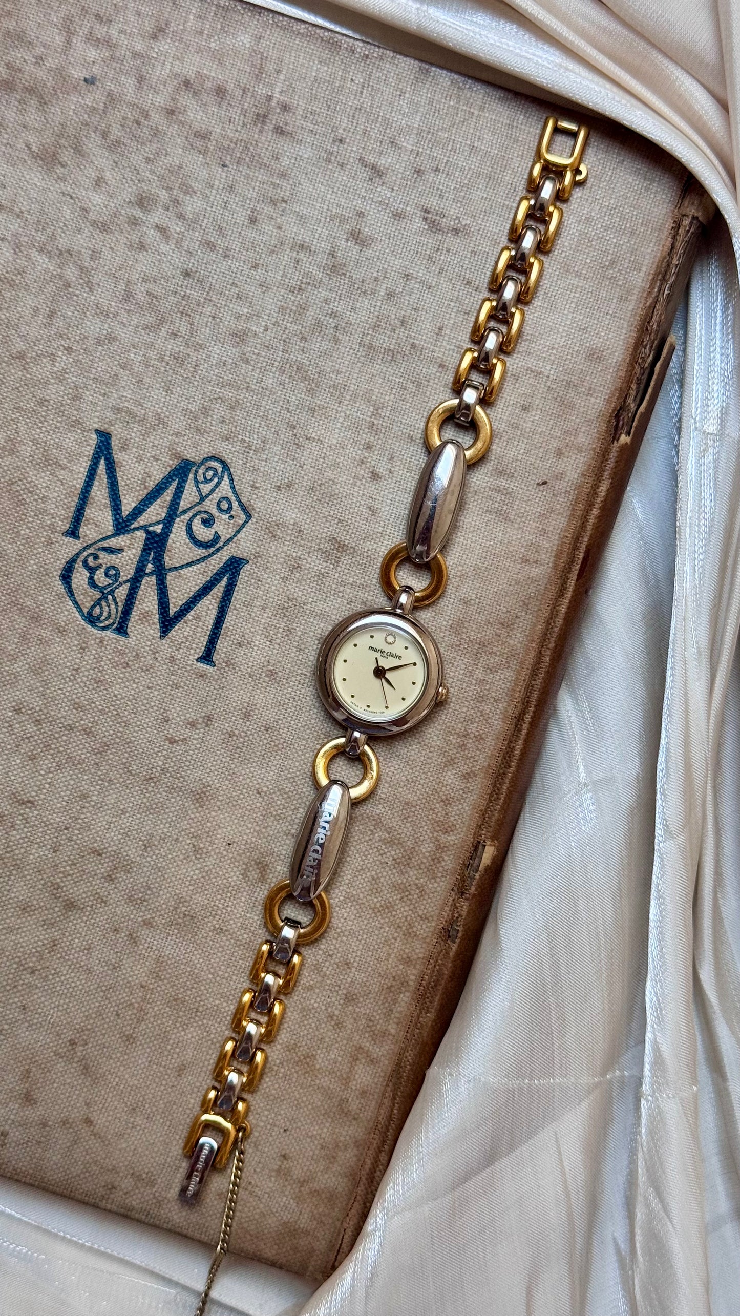 Marie Claire Paris vintage watch - Near Mint