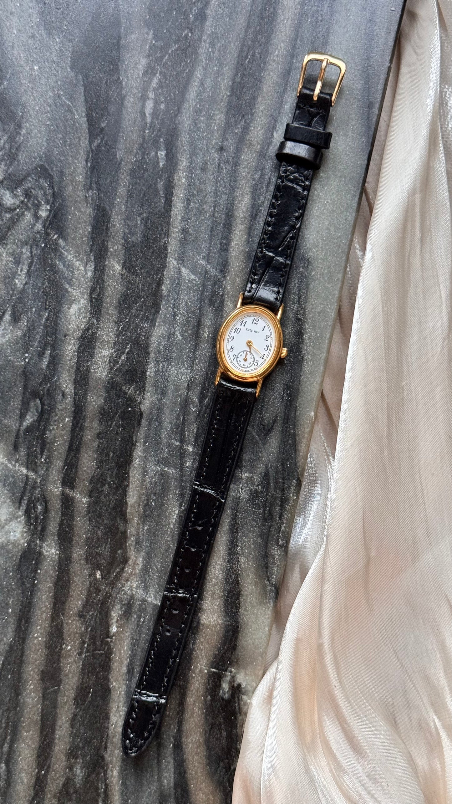 Free Way Citizen Vintage Watch 1990s