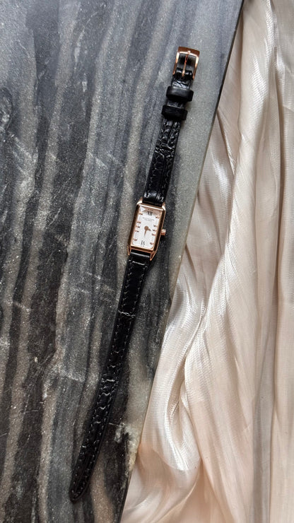 United Arrows vintage watch 1990s