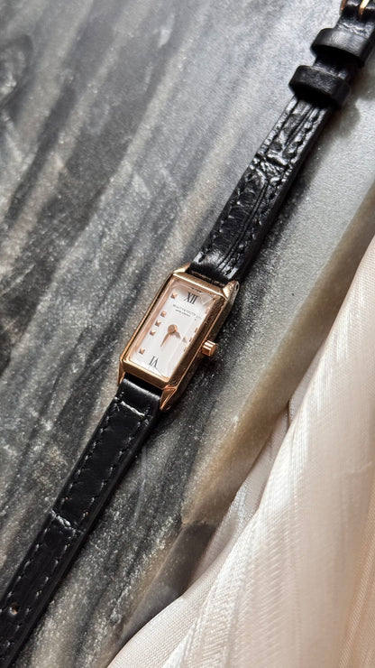 United Arrows vintage watch 1990s