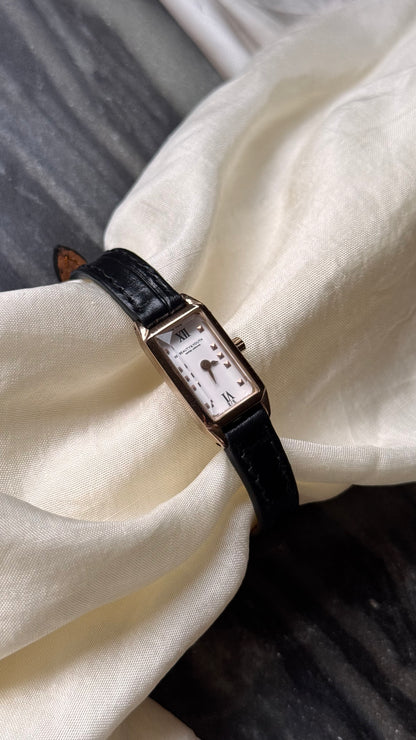 United Arrows vintage watch 1990s