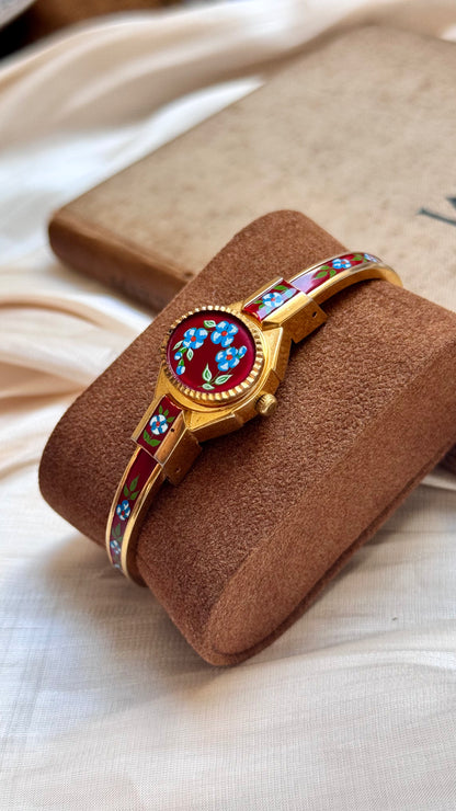 Lucerne Peekaboo vintage watch
