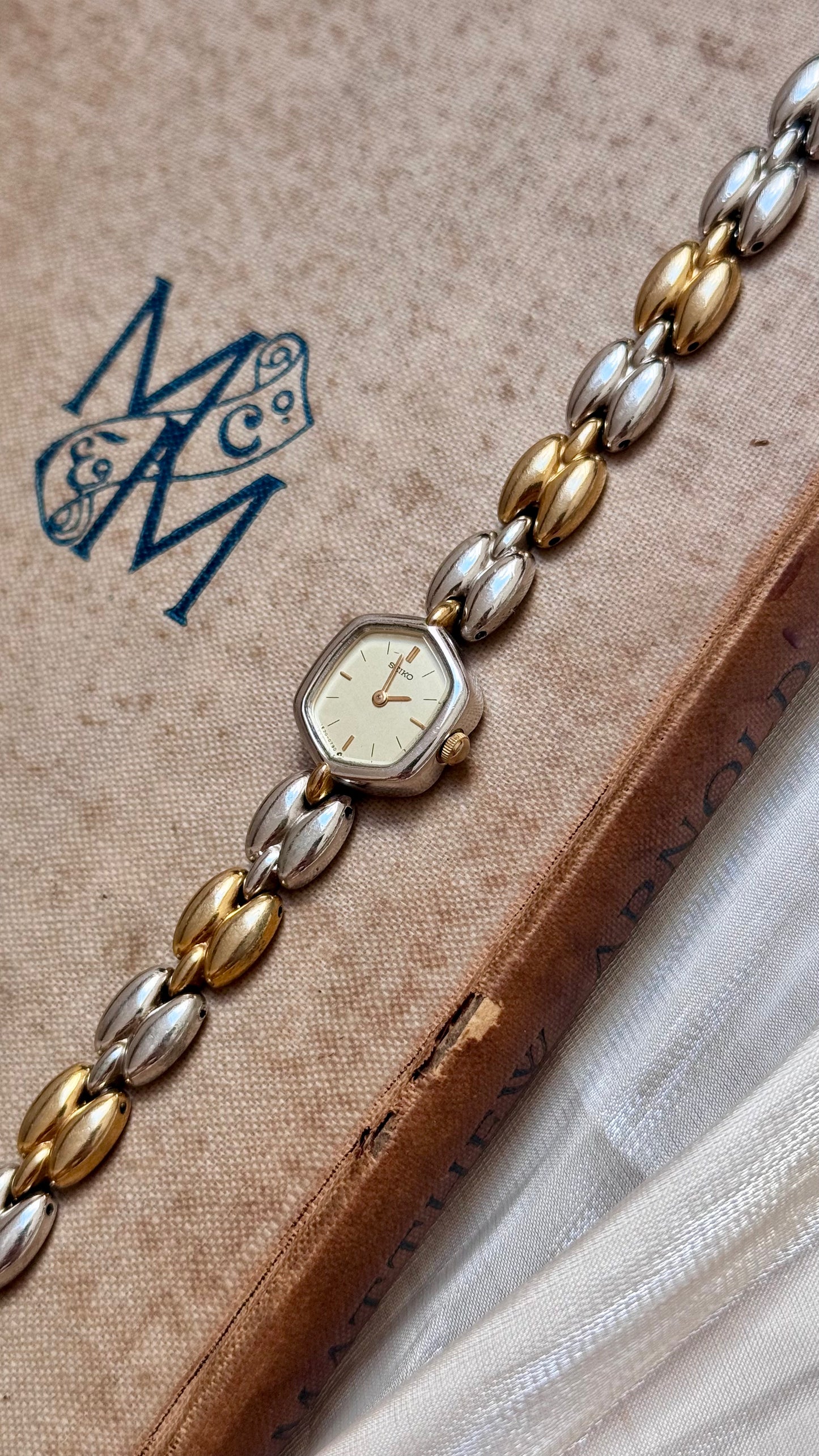 Super Rare Art Deco Vintage Seiko Watch