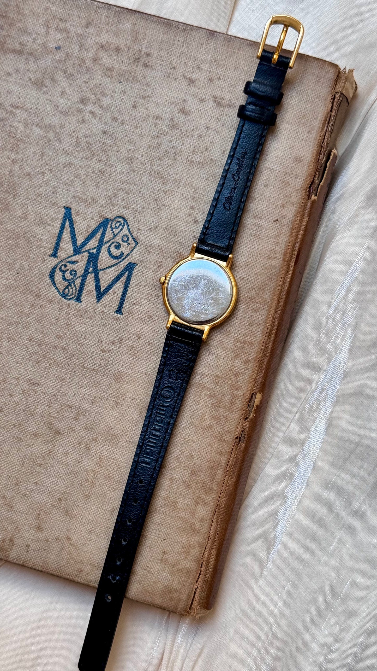 Yves Saint Laurent vintage watch (YSL) 1990s