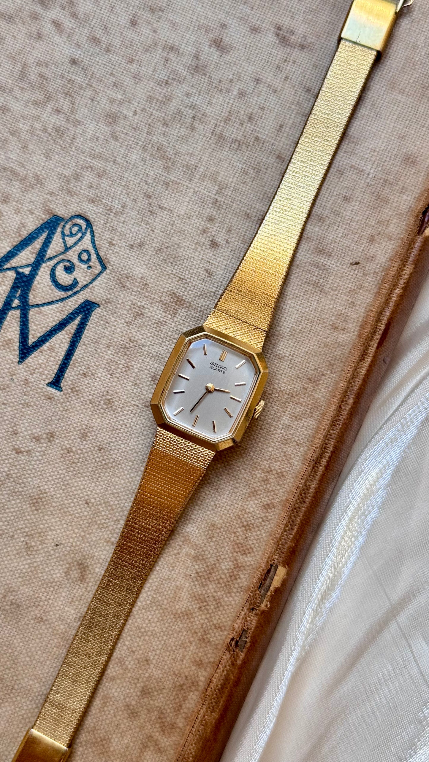 Super Rare Find Vintage Seiko Watch 1986 - 18k Gold Plated