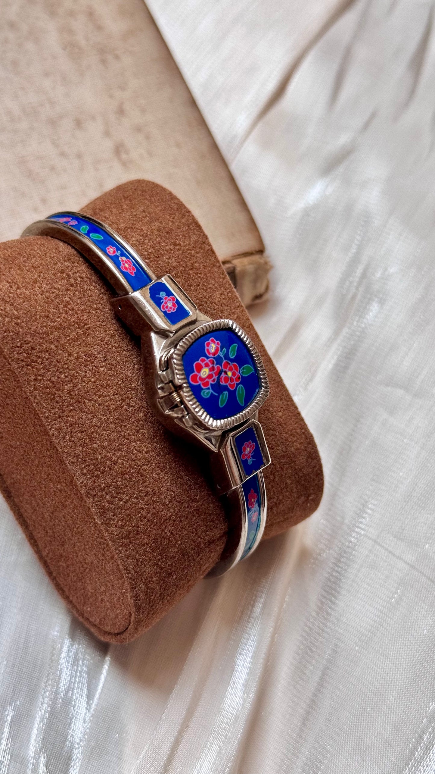 Prip Prep Peekaboo vintage watch