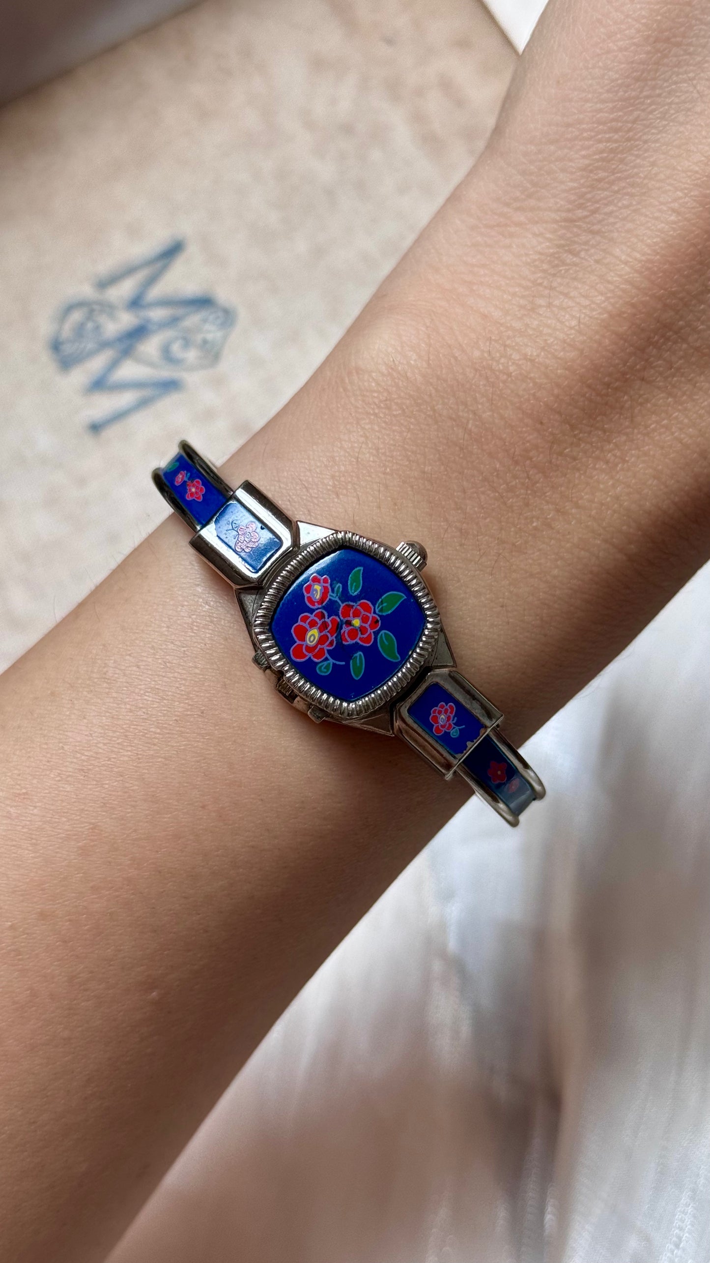 Prip Prep Peekaboo vintage watch