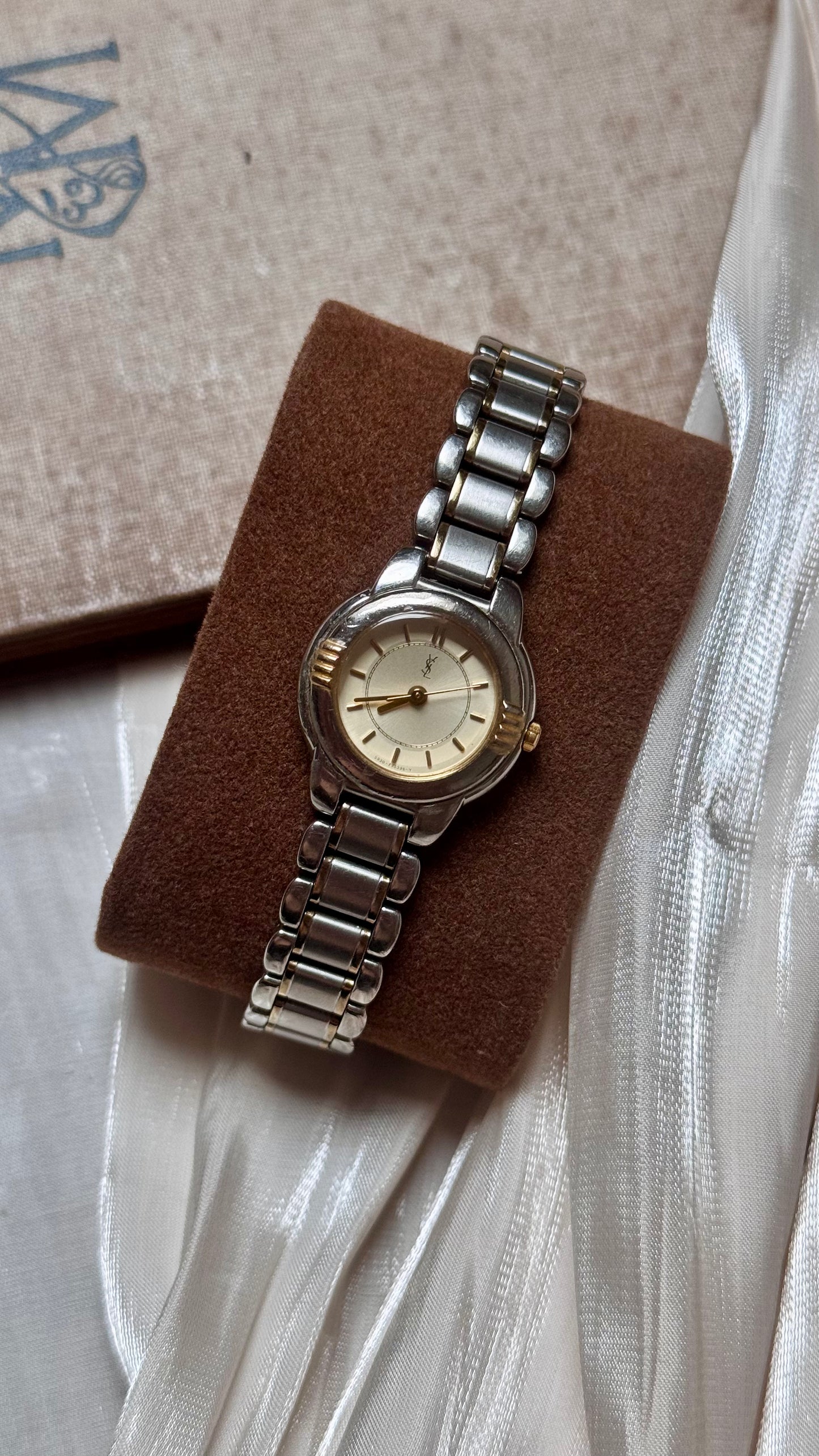 Yves Saint Laurent vintage watch (YSL) 1990s