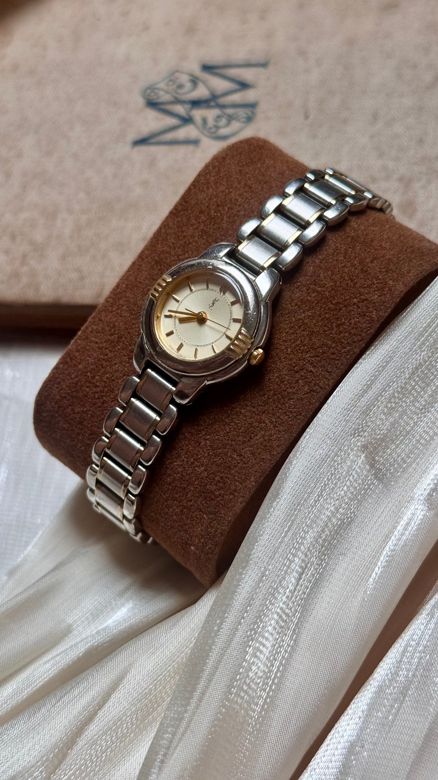 Yves Saint Laurent vintage watch (YSL) 1990s