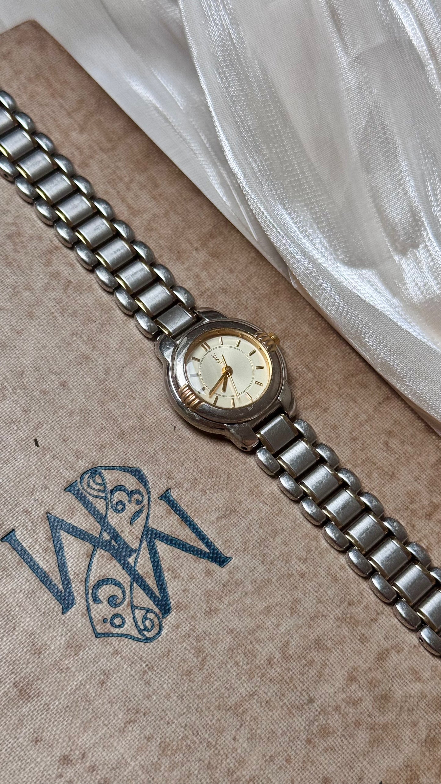 Yves Saint Laurent vintage watch (YSL) 1990s