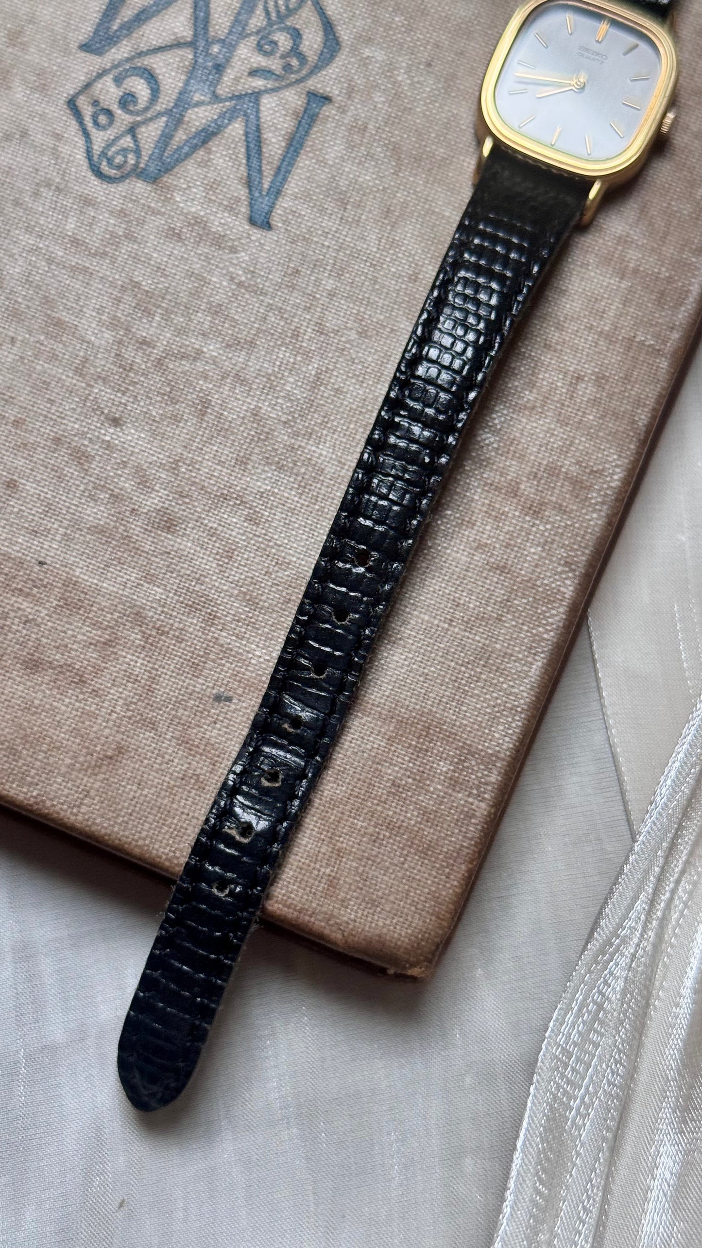 Seiko Vintage Watch 1986 - Gold Plated, Grey Dial