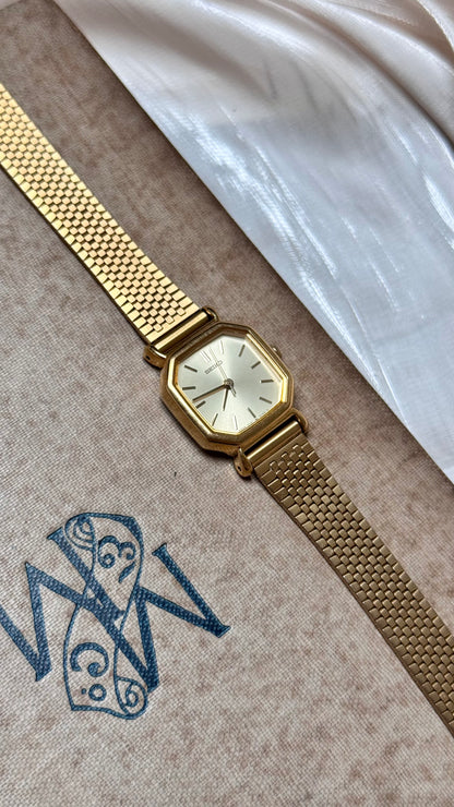 Vintage Seiko Watch 1990s