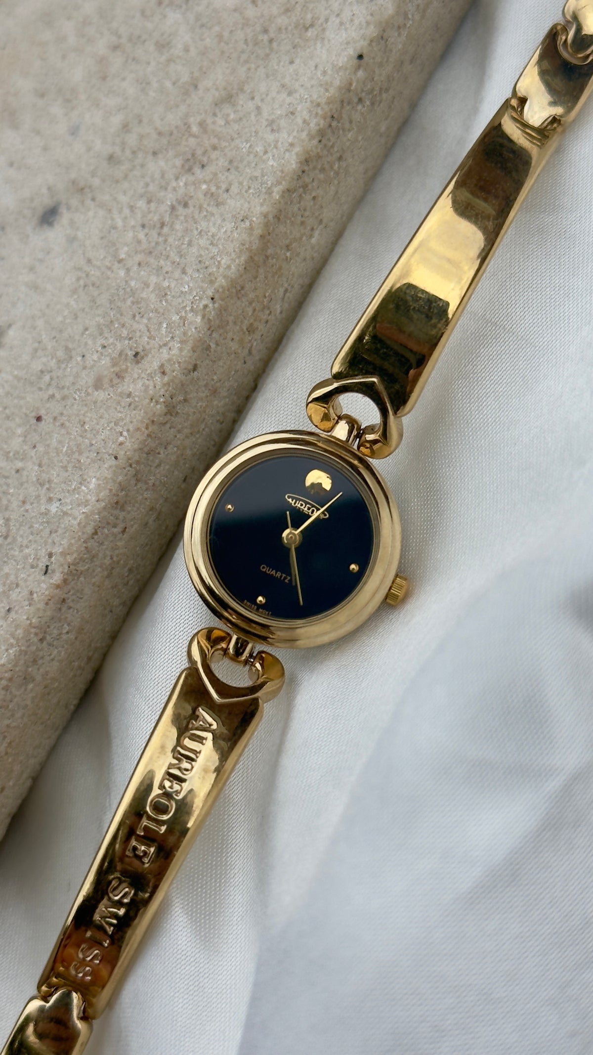 Aureole Vintage Watch - Gold Plated, Black Dial