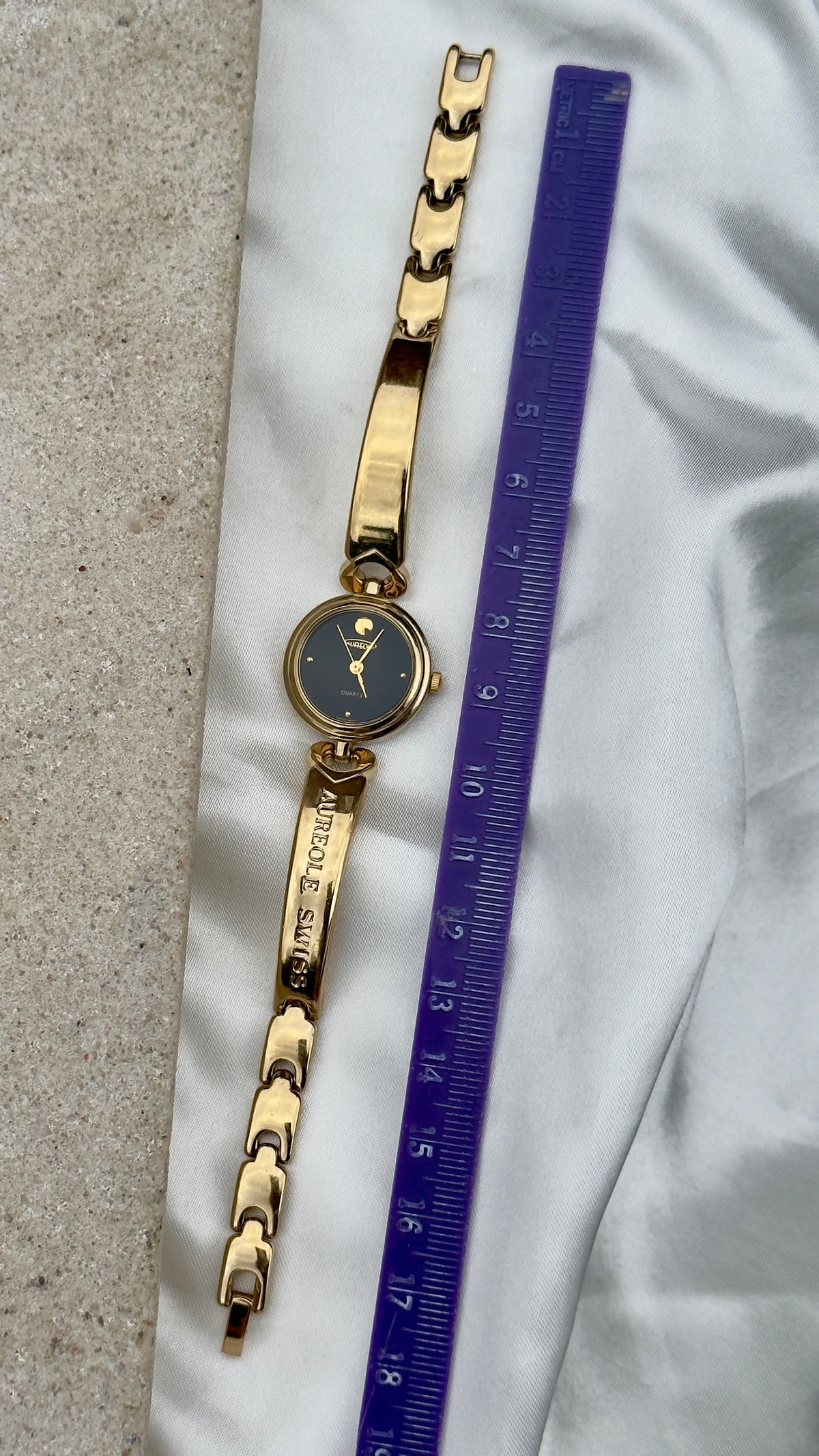 Aureole Vintage Watch - Gold Plated, Black Dial