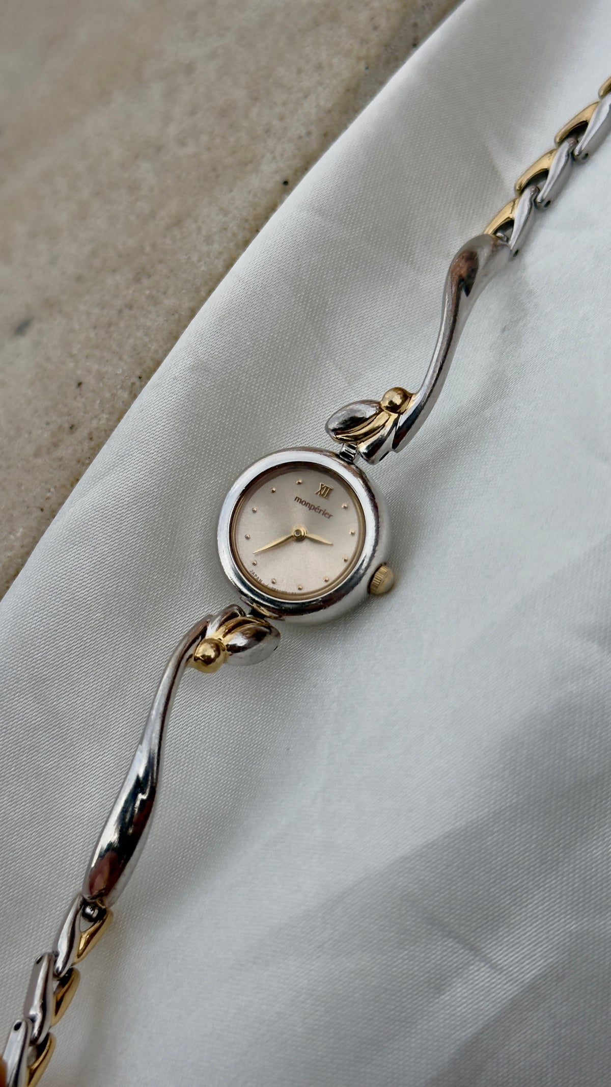 Monpérier - Ricoh Vintage Watch 1990s