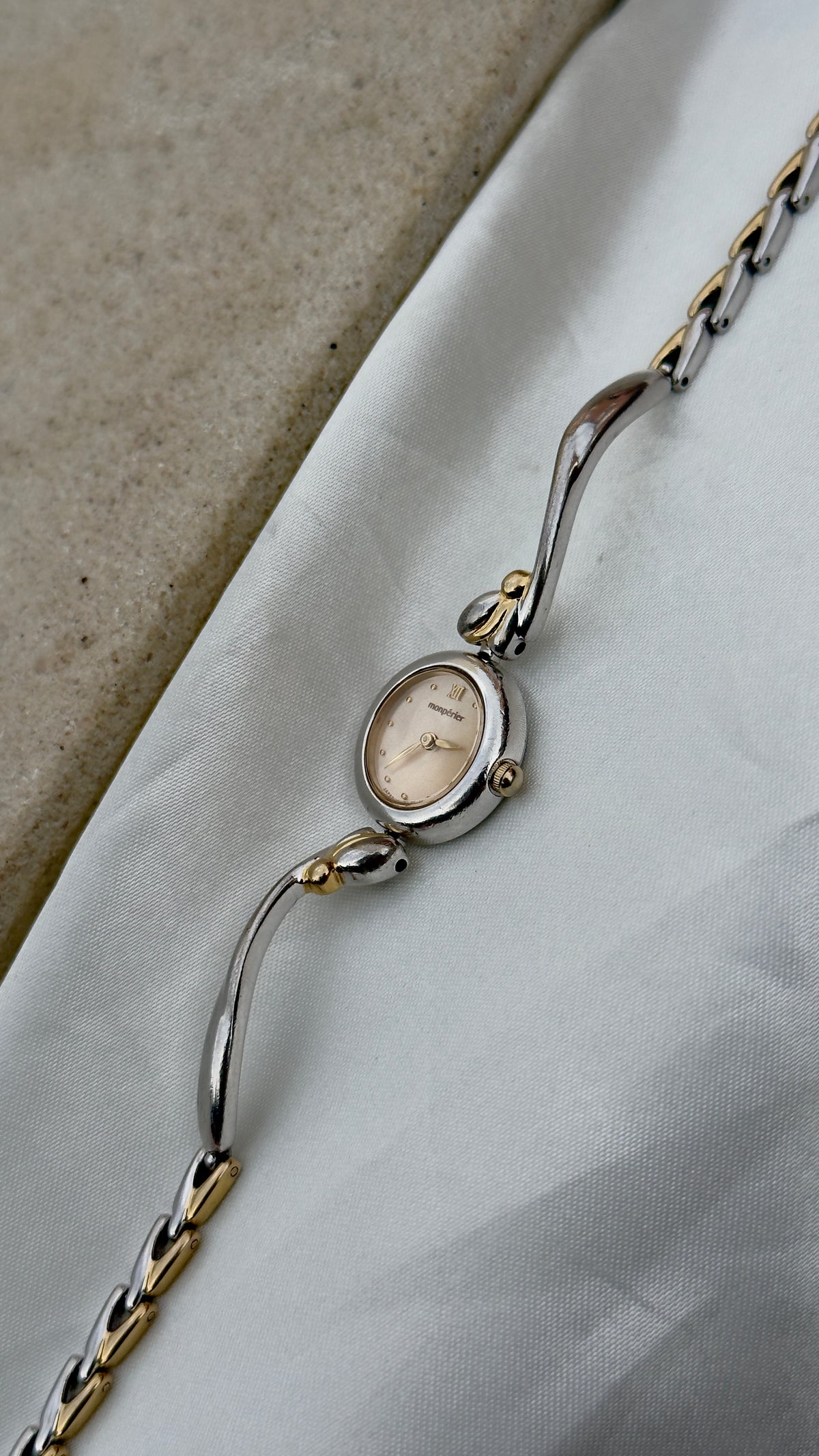 Monpérier - Ricoh Vintage Watch 1990s