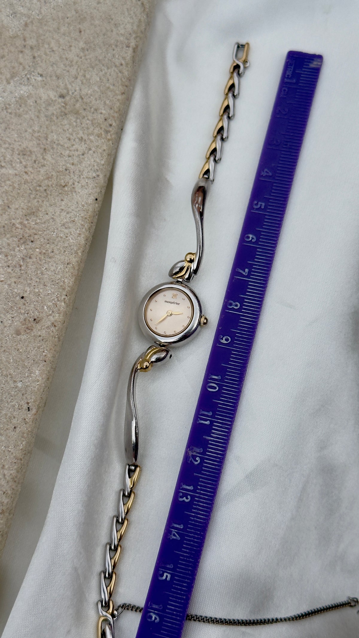 Monpérier - Ricoh Vintage Watch 1990s