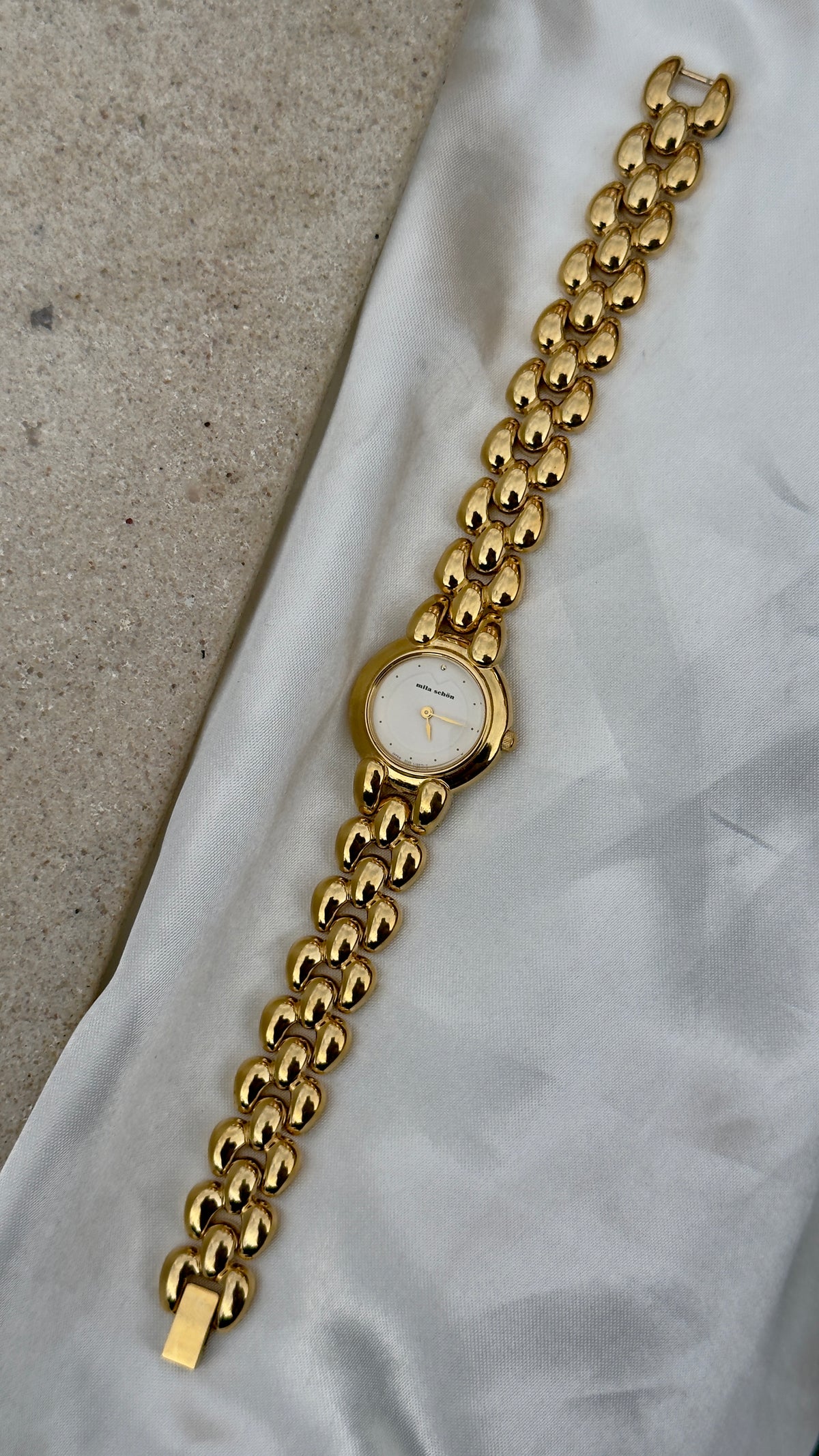 Mint Mila Schön Vintage Watch 1994