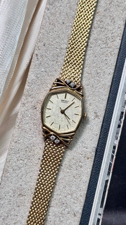 Seiko vintage watch - 18k gold plated with diamonds