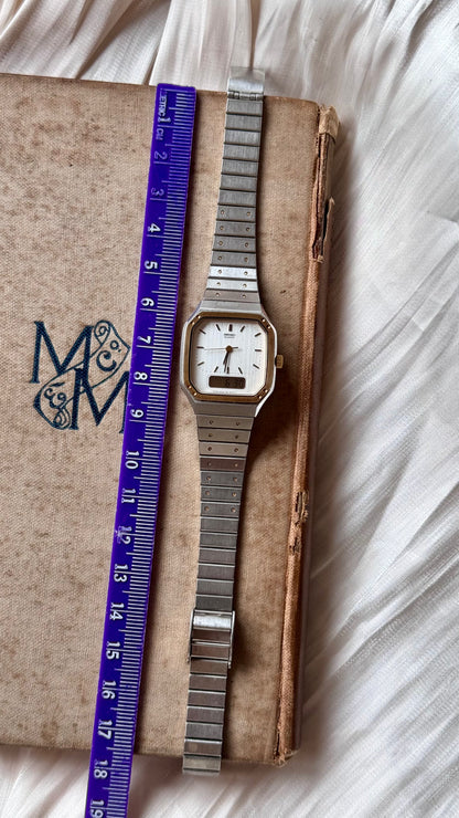 Classic Seiko Dual Time Vintage Watch 1980s