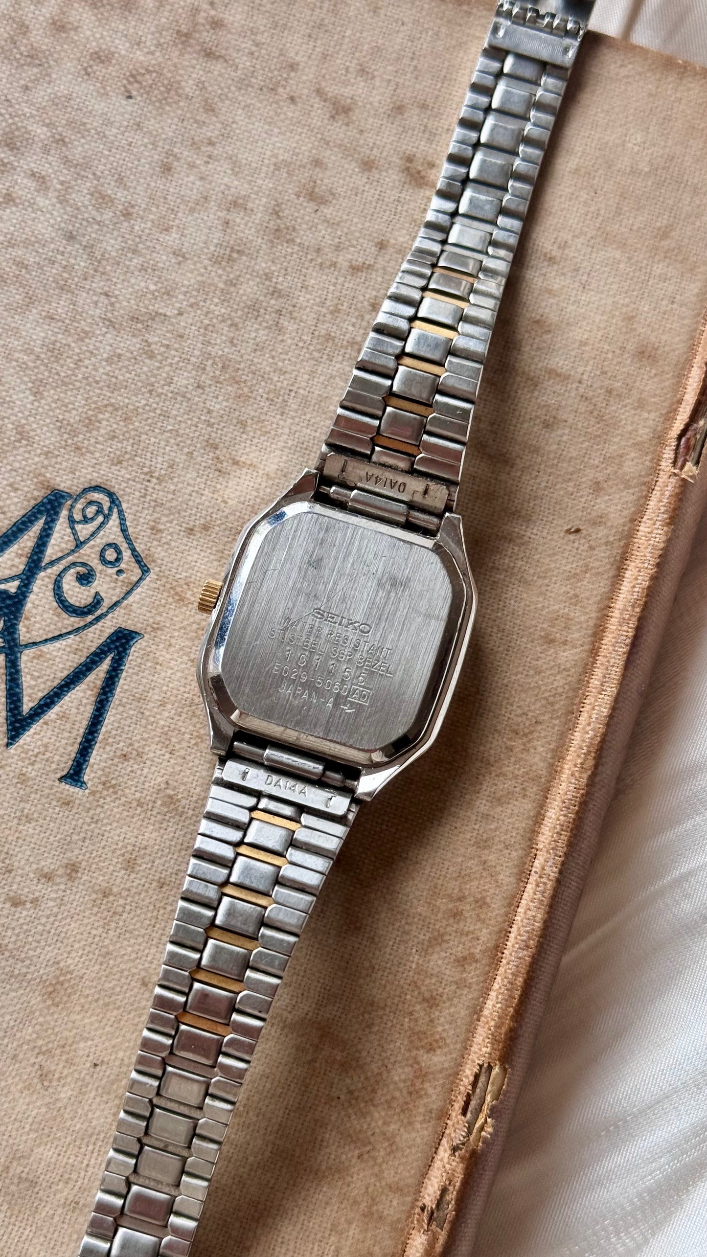Classic Seiko Dual Time Vintage Watch 1980s