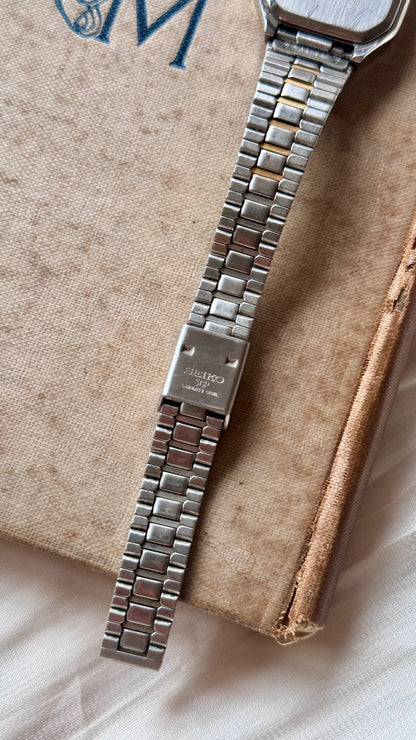 Classic Seiko Dual Time Vintage Watch 1980s