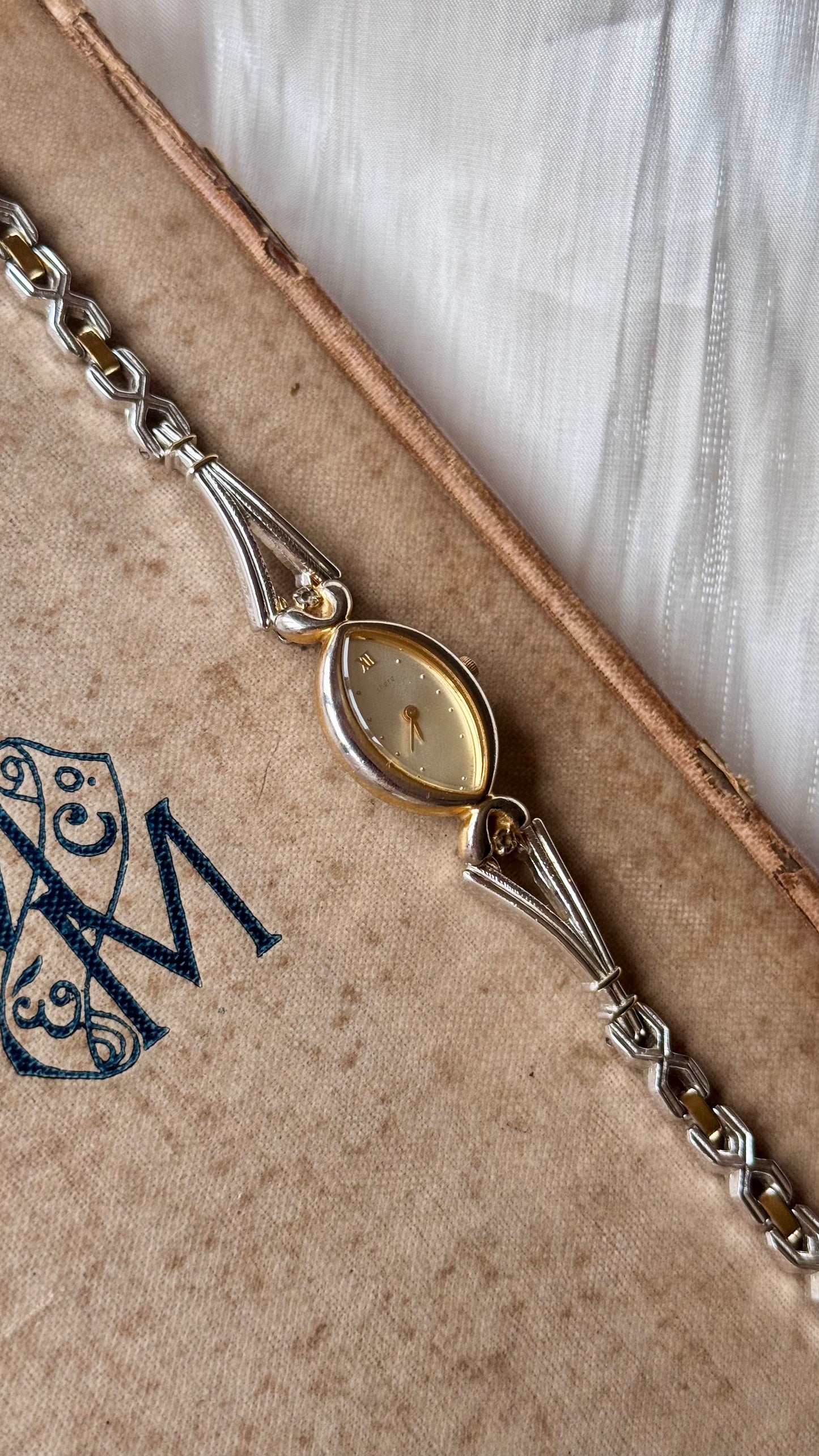 Dainty Citizen Sylph Watch 1997 - gold plated