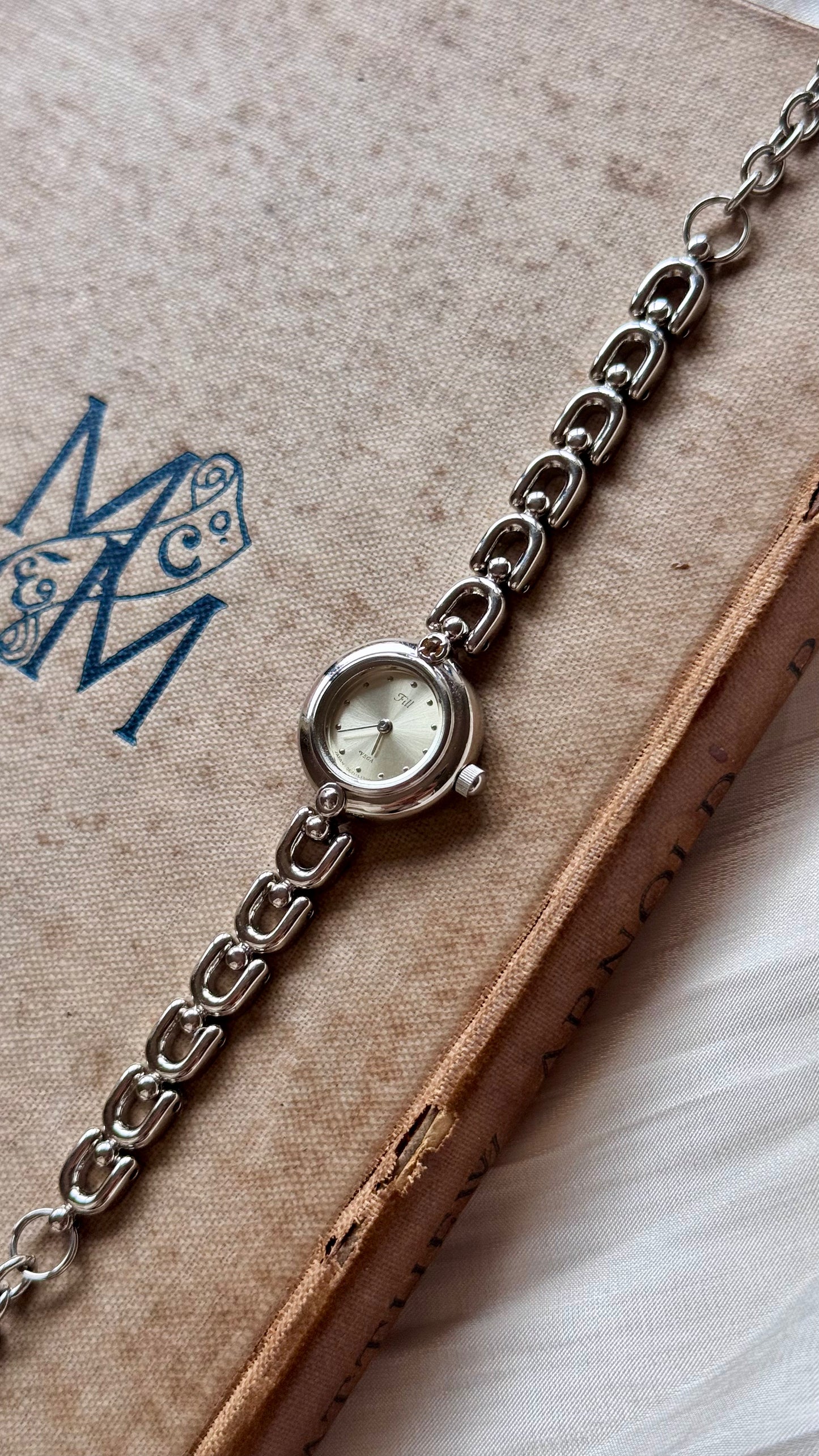 1993 Vintage Citizen Fill Watch - Near mint
