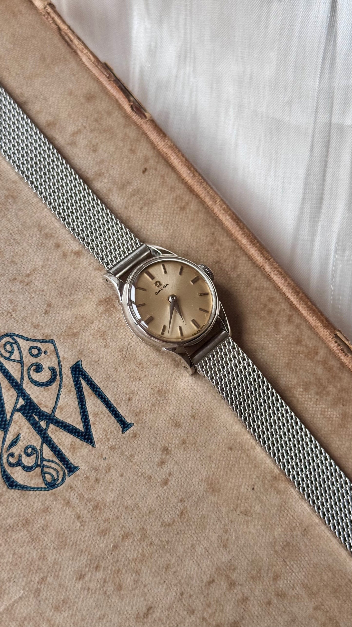 Omega ladies watch 1960s - Manual wind