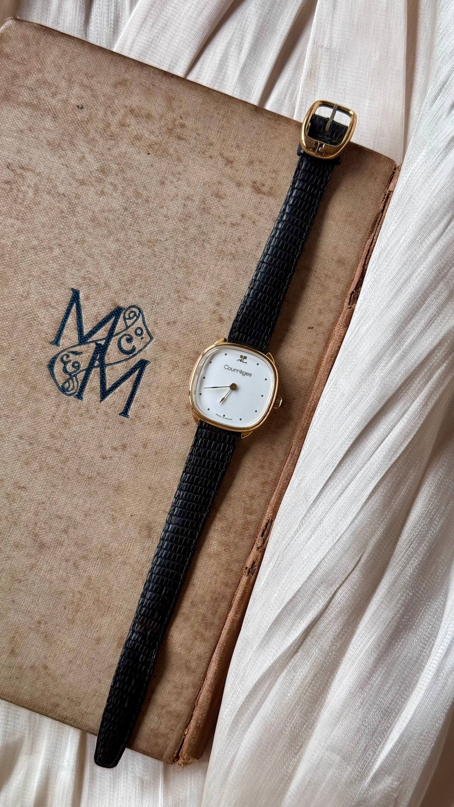 Courrèges Vintage Watch 1980s - Manual wind