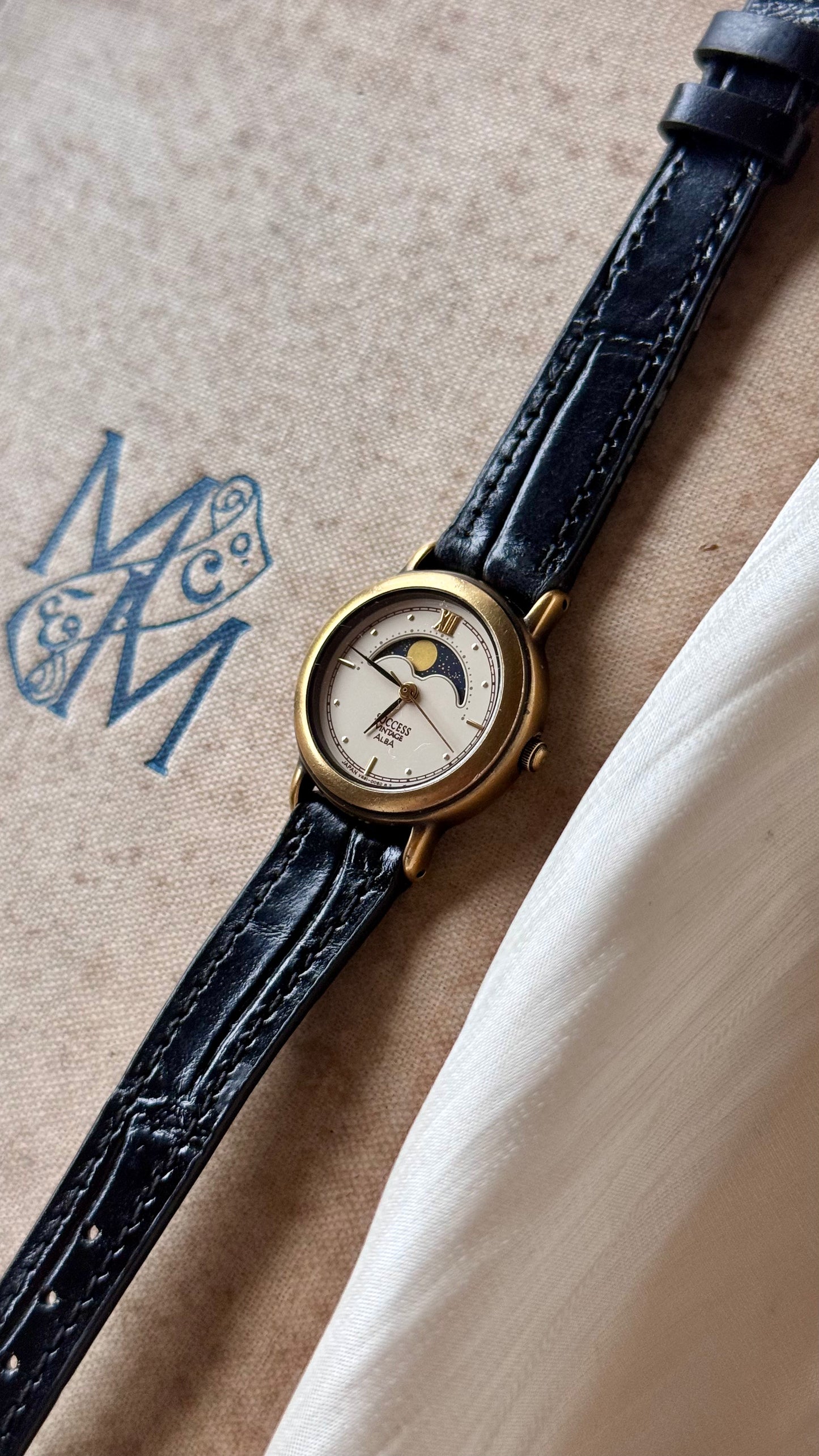 Super Rare Vintage Seiko Alba Watch- Moon Calendar