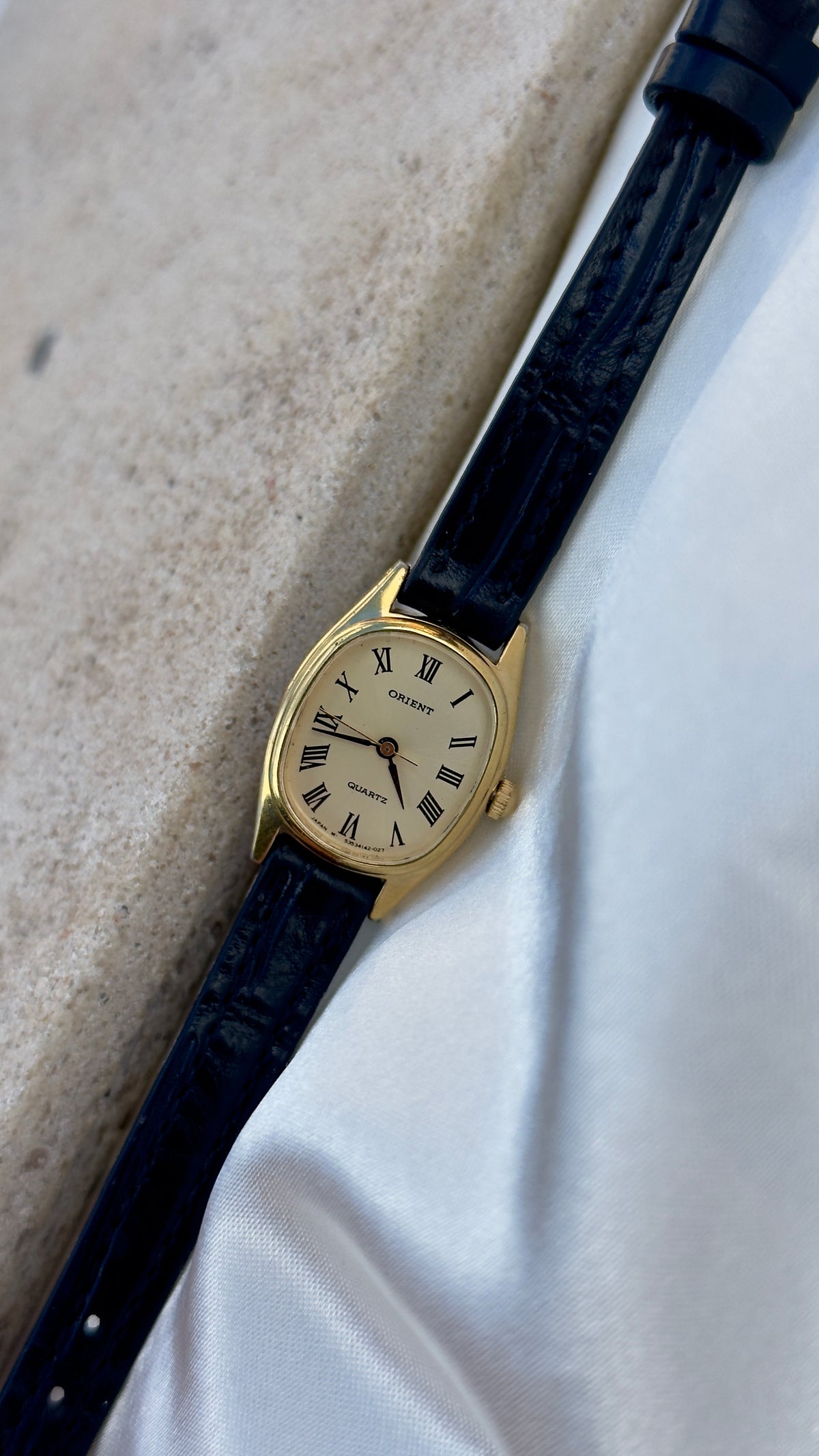 ORIENT Roman numerals Vintage Watch 1980s