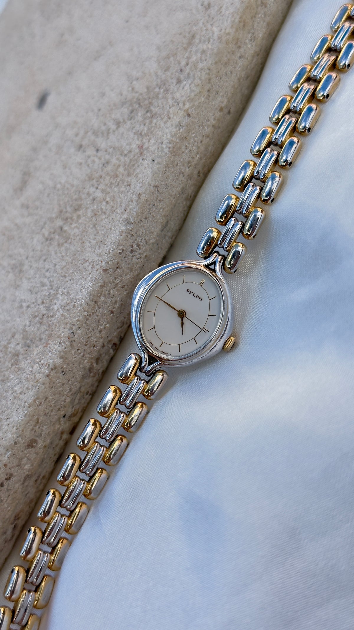 1997 Vintage Citizen Sylph Watch - Oval Face