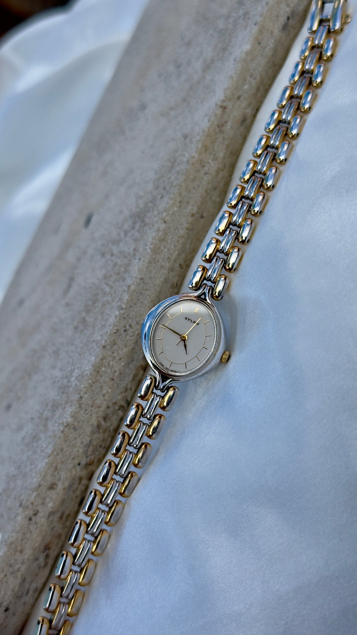 1997 Vintage Citizen Sylph Watch - Oval Face