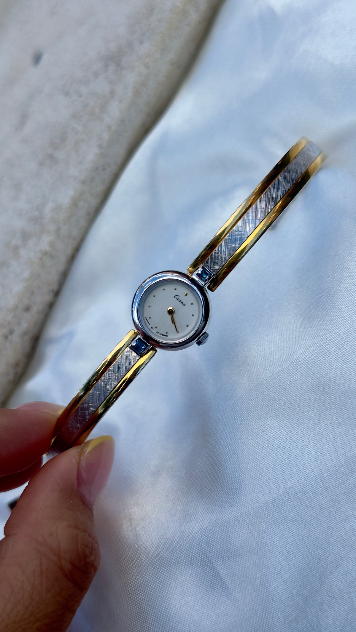 Carina by ORIENT vintage watch - open bangle style