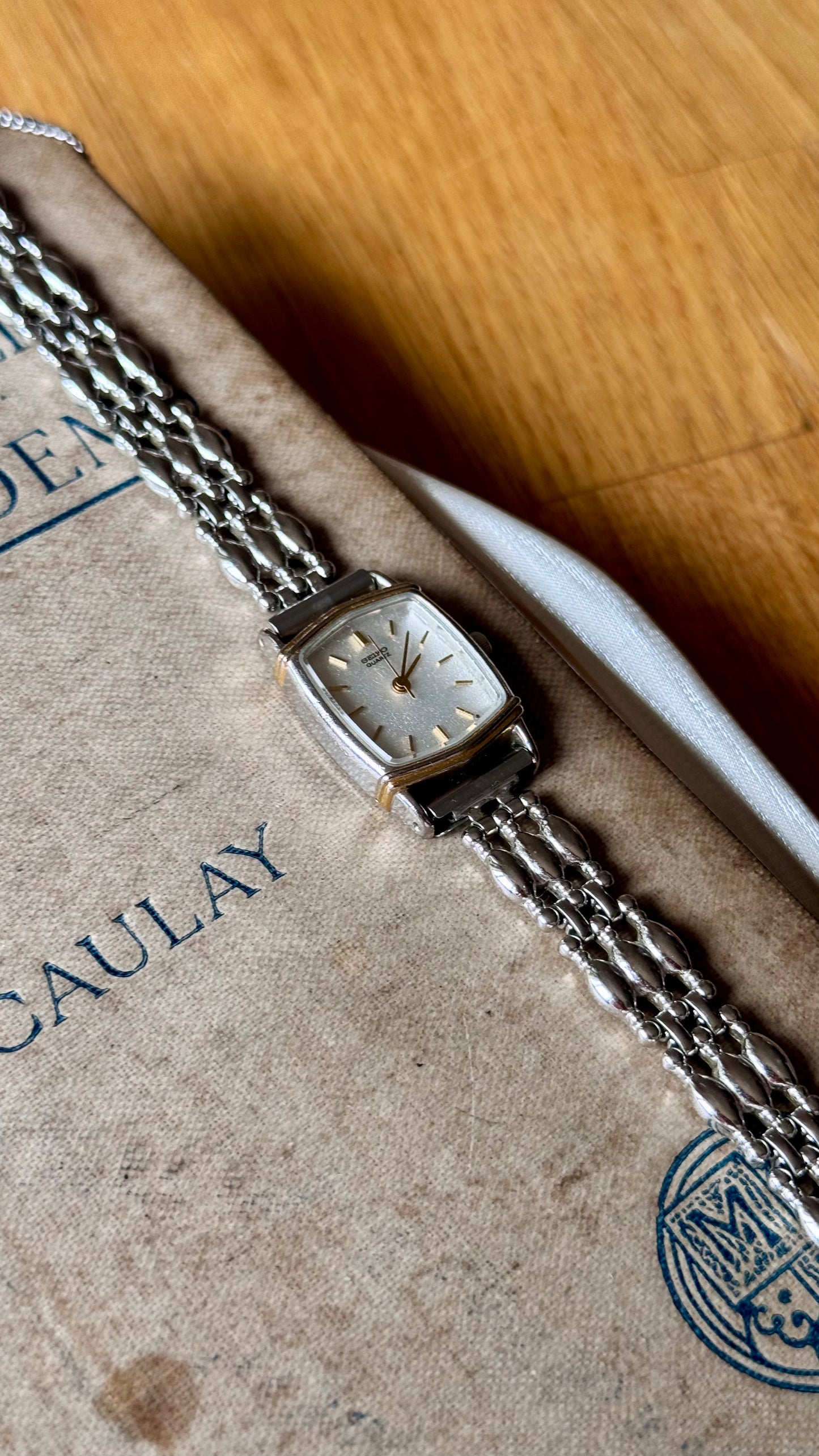 Vintage Seiko Watch 1983 - Palladium and gold plated