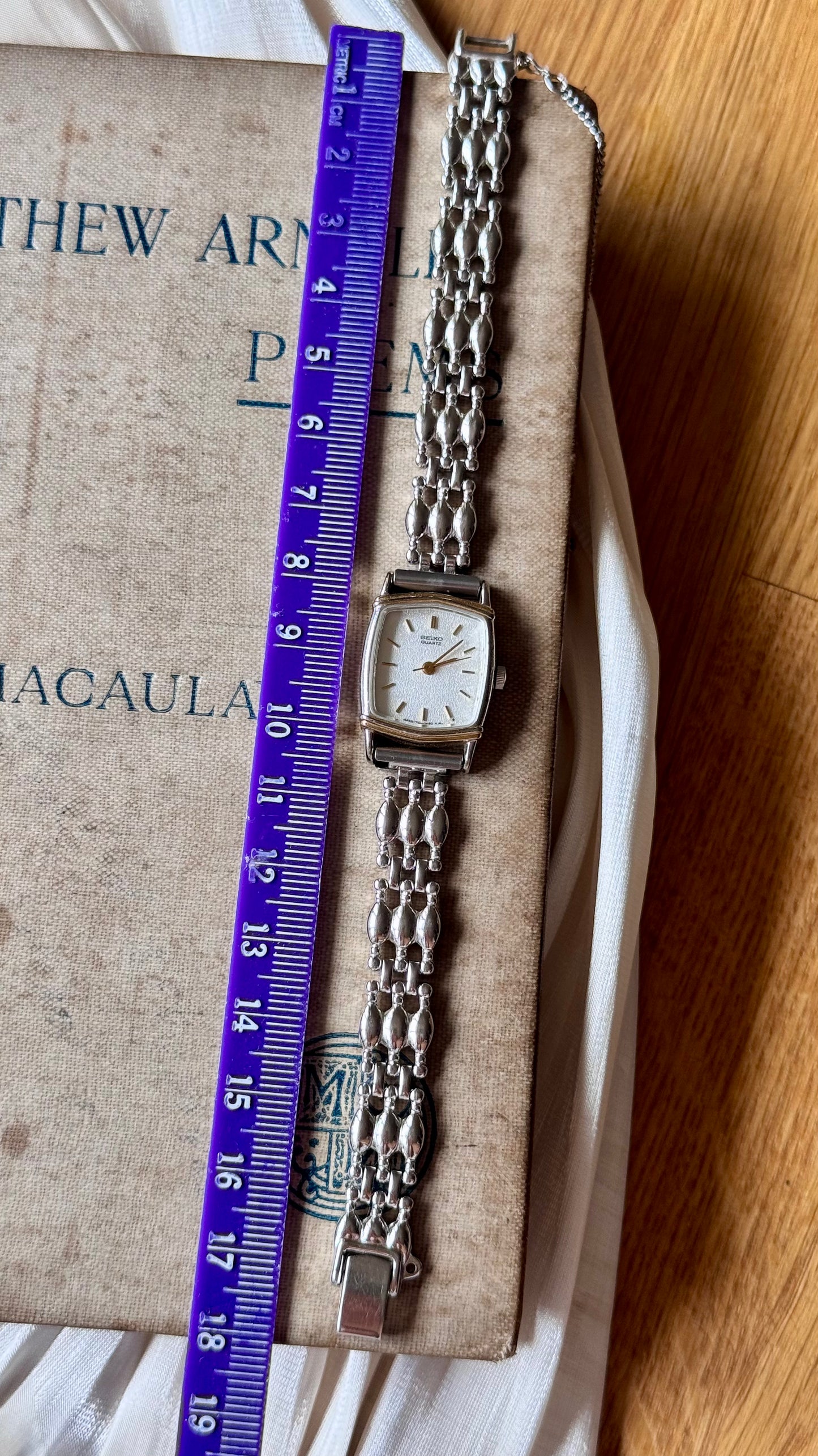 Vintage Seiko Watch 1983 - Palladium and gold plated