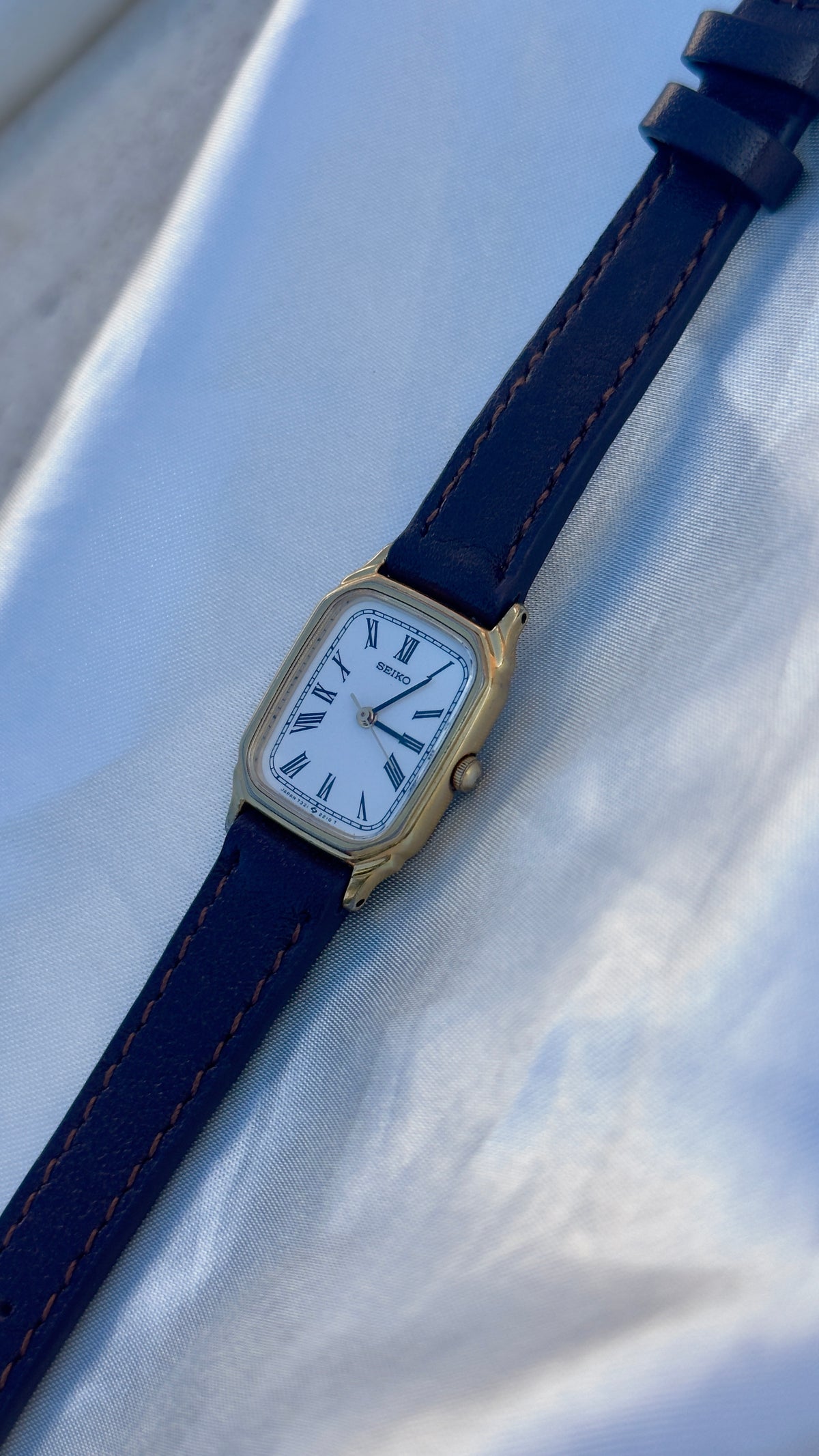 Vintage Seiko 1997 Watch - Gold Plated Case, Roman Dial, Genuine Leather