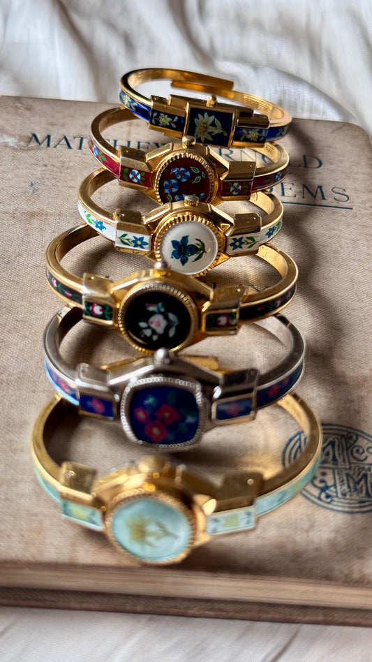 Peekaboo vintage watch collection