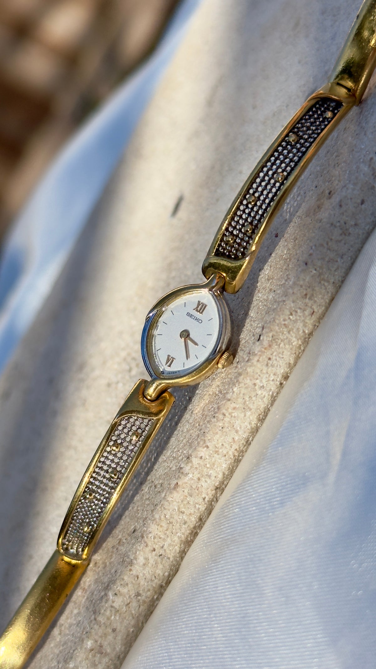 1997 Seiko vintage watch - open bangle