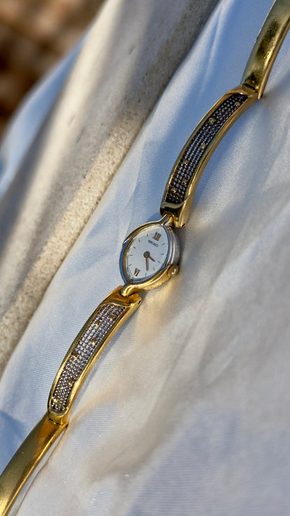 1997 Seiko vintage watch - open bangle