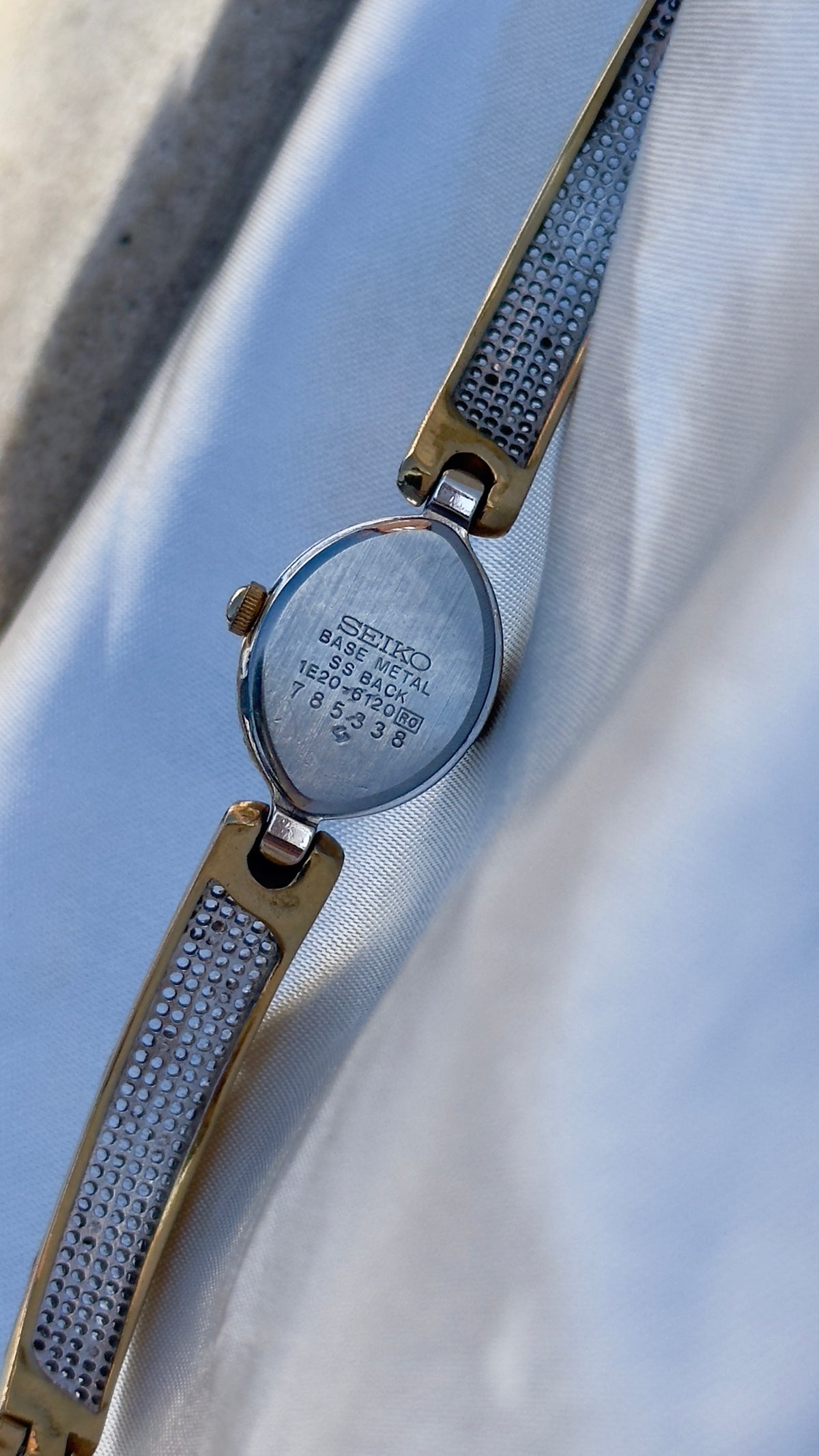 1997 Seiko vintage watch - open bangle