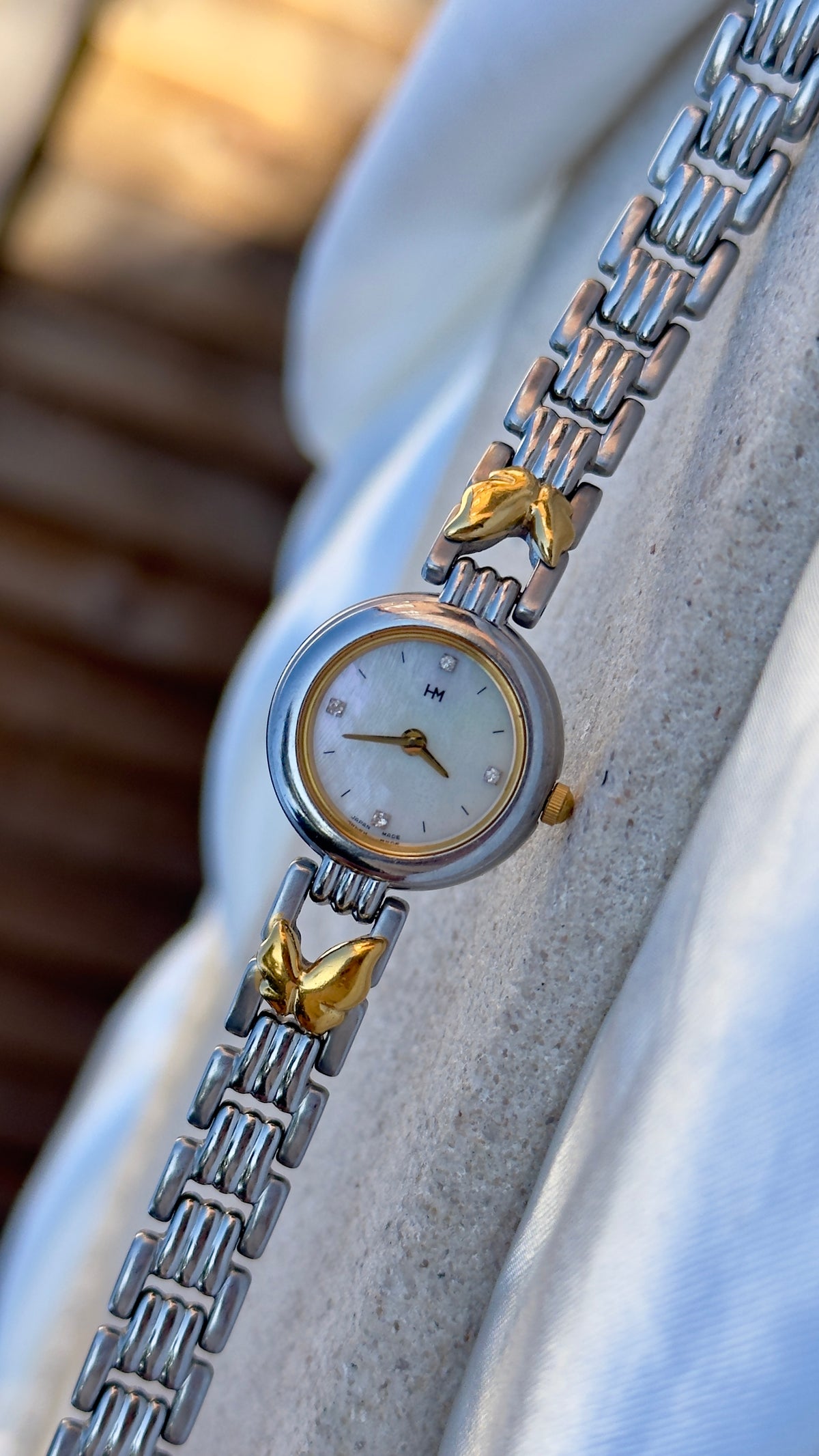 Hanae Mori vintage watch - Butterfly bracelet, pearl dial
