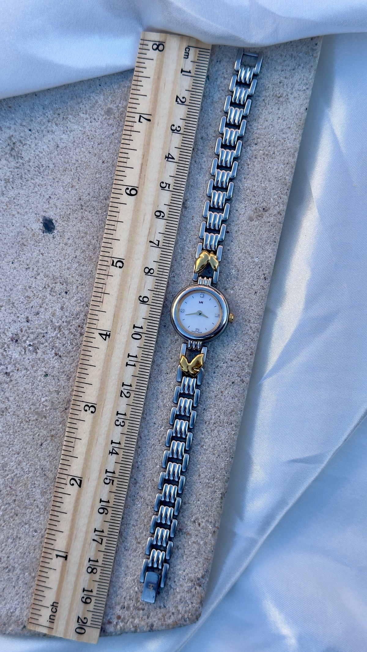 Hanae Mori vintage watch - Butterfly bracelet, pearl dial