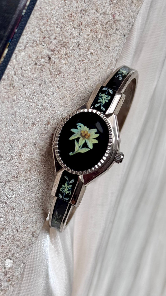 André Mouche Peekaboo vintage watch