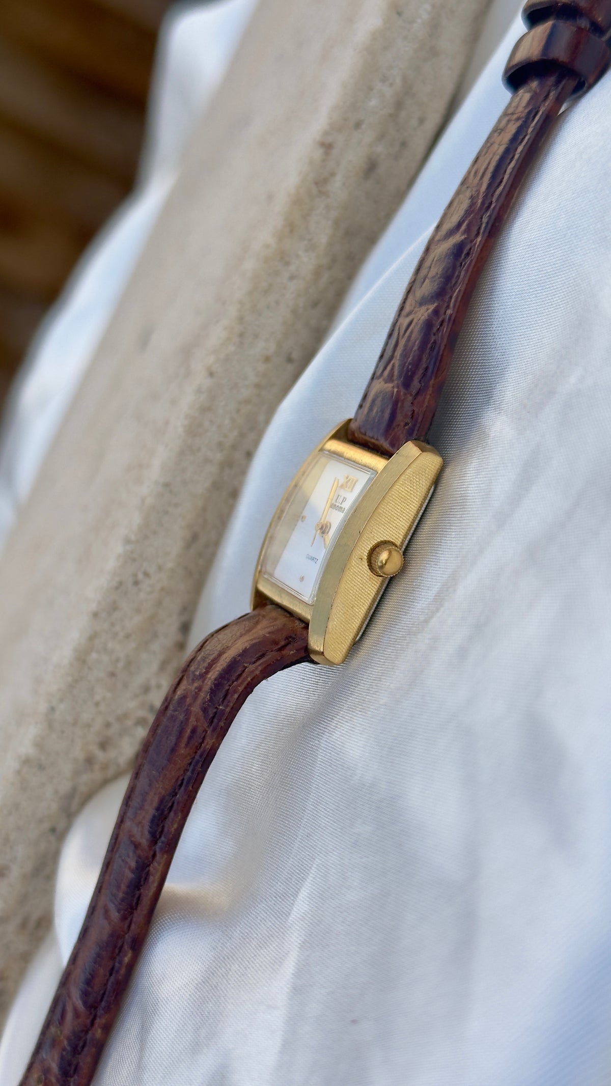 Renoma Paris Vintage Tank Watch 1980s - Brushed Gold Plated