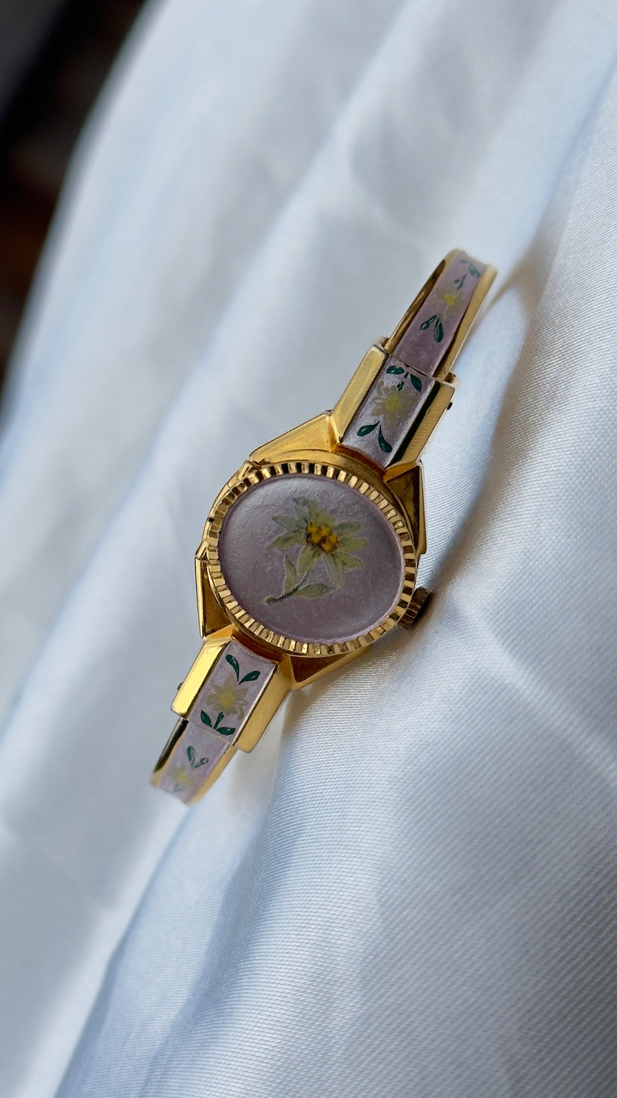 Hanowa Peekaboo vintage watch