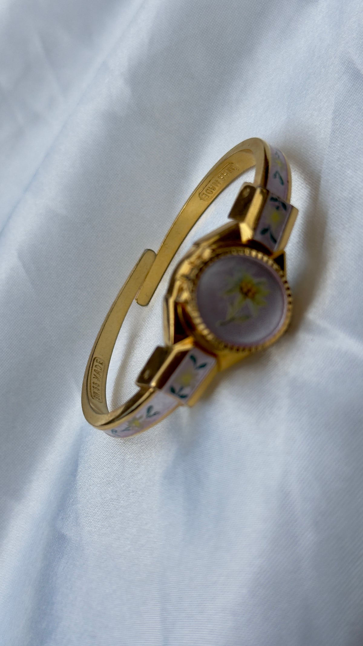 Hanowa Peekaboo vintage watch